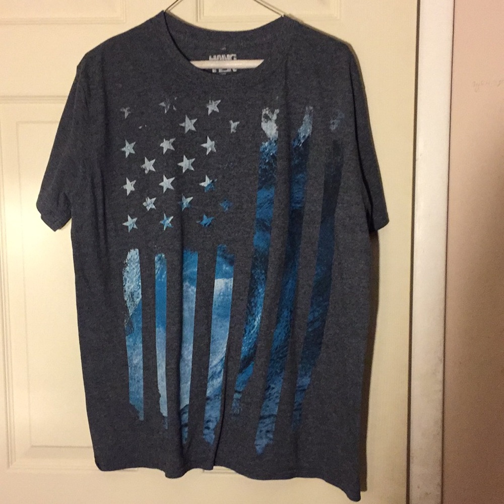 HANG TEN AMERICAN FLAG SURFING T-SHIRT